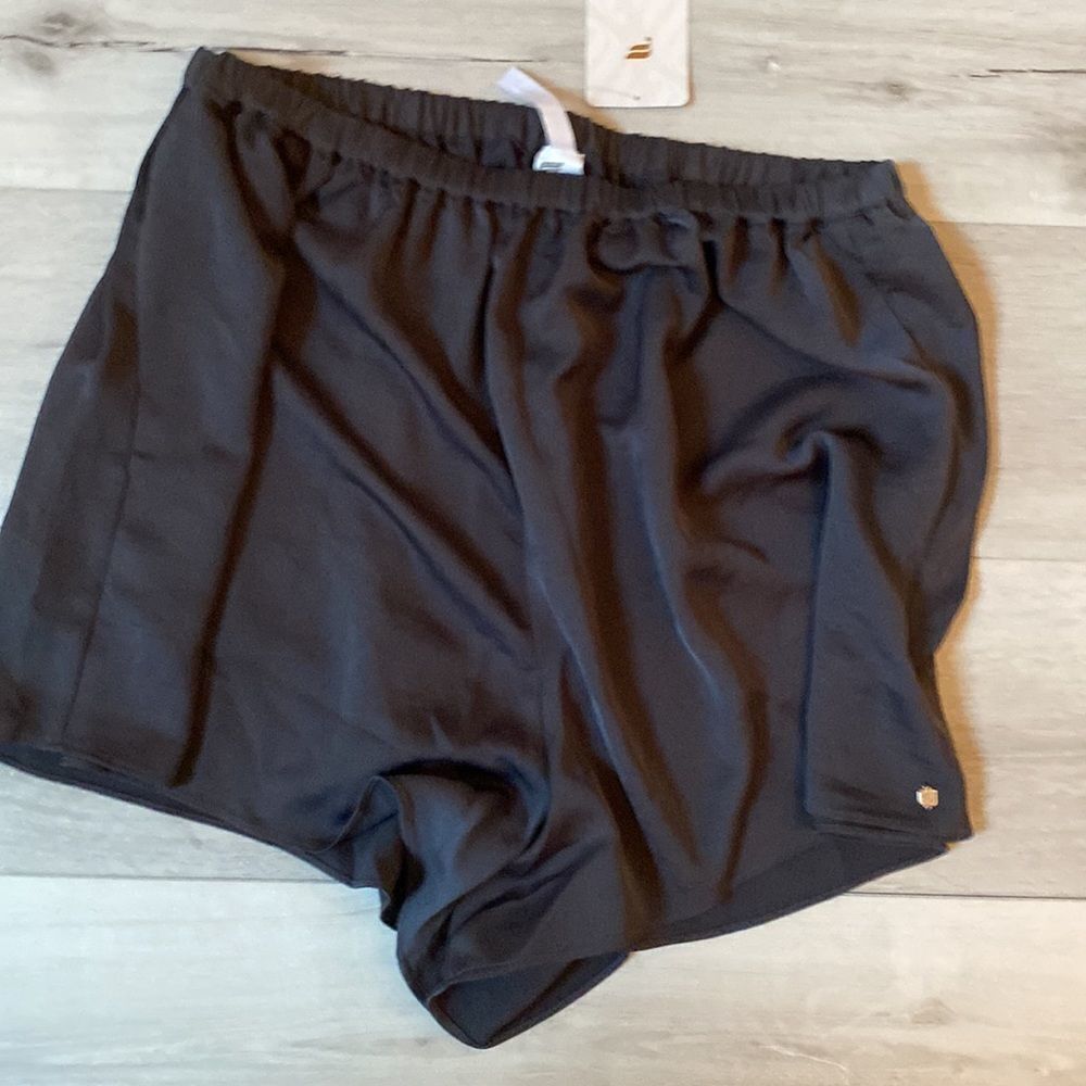 Fabletics Shorts Sleep Short Size 2X in Pewter NWT - Picture 6 of 7